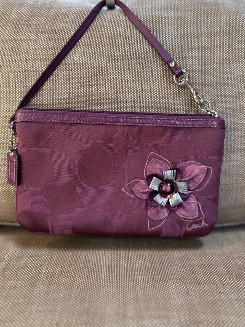 Coach Y2K Wristlet Clutch Signature Plum Purple Suede Metallic Flower Applique